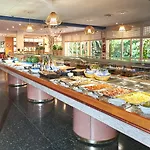 Hotel Checkin 3*