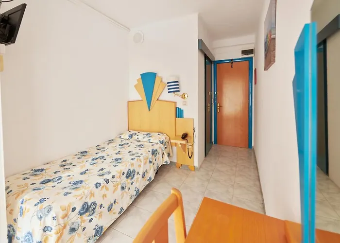 Checkin Ξενοδοχείο 3*