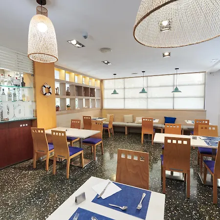 Checkin 3* Blanes