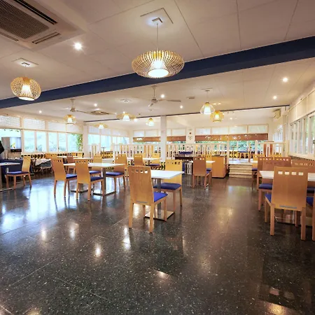 Checkin 酒店 布拉内斯