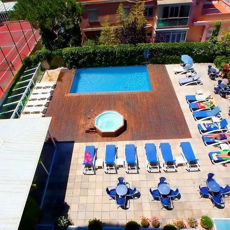 Checkin Hotel 3*